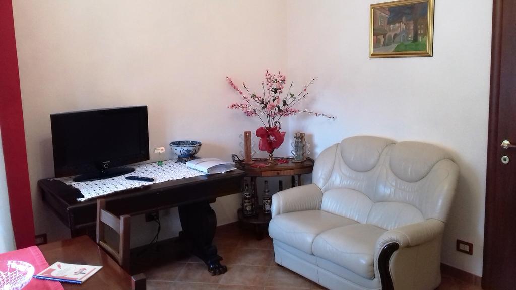 Appartamento Corallo Arona Exterior foto